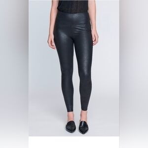 Seven7 Ultra High Rise Sculpting Legging